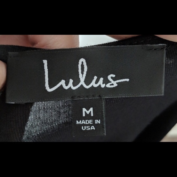 Lulu’s Black Maxi Dress with sheer waist - Picture 4 of 5
